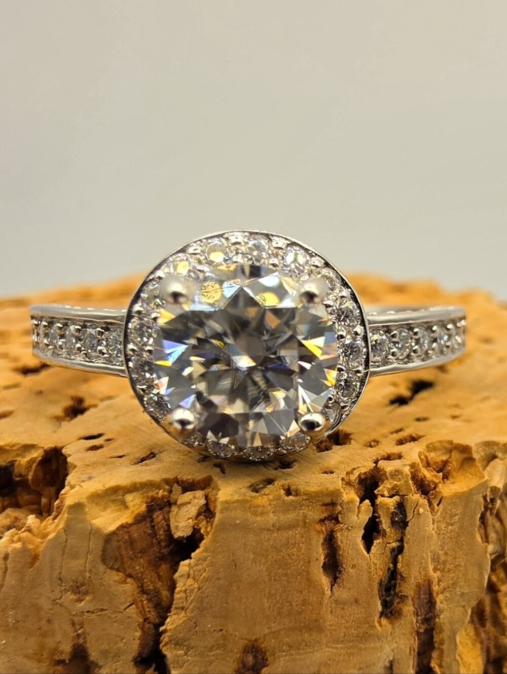 Classic White Moissanite Ring - Unbranded